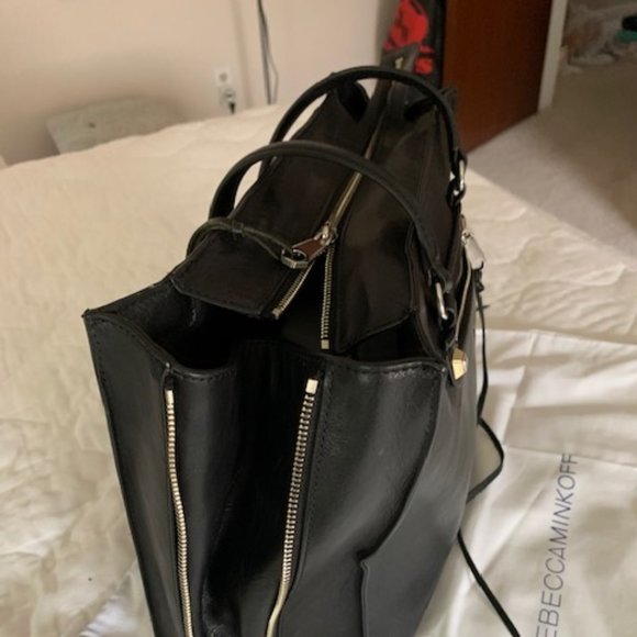 leather tote bag - Picture 2 of 2